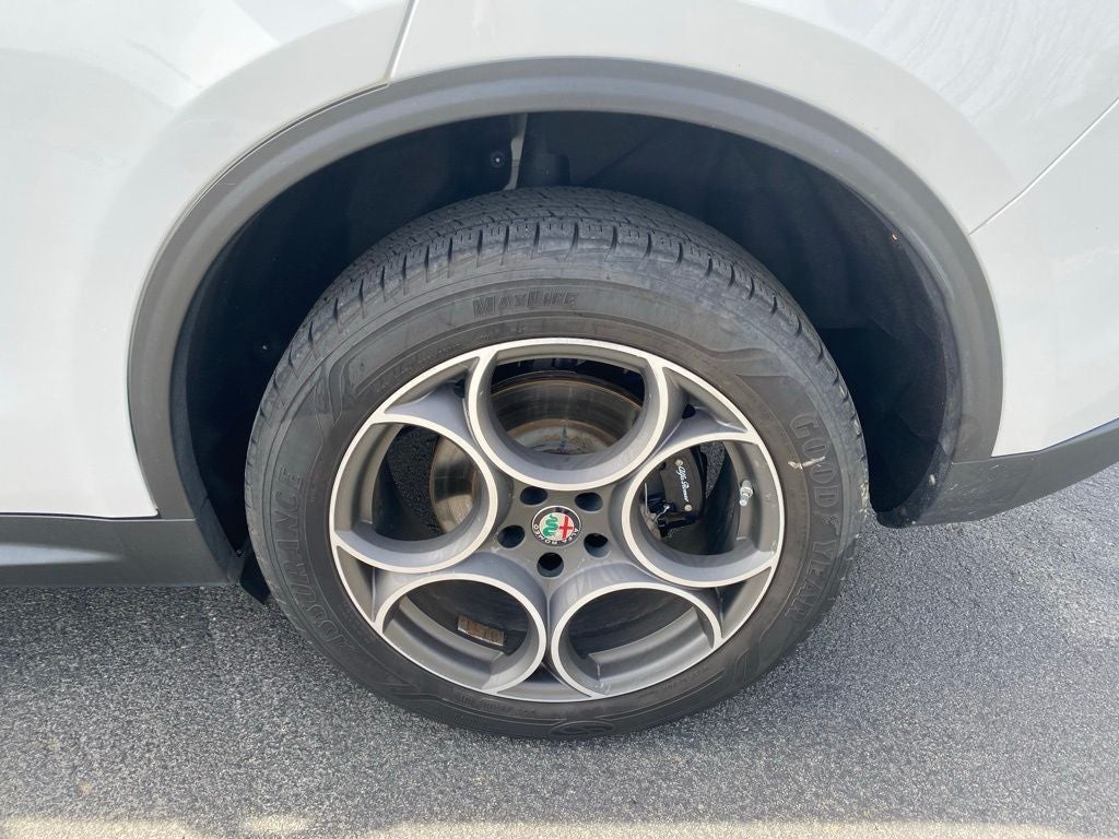 2018 Alfa Romeo Stelvio Base