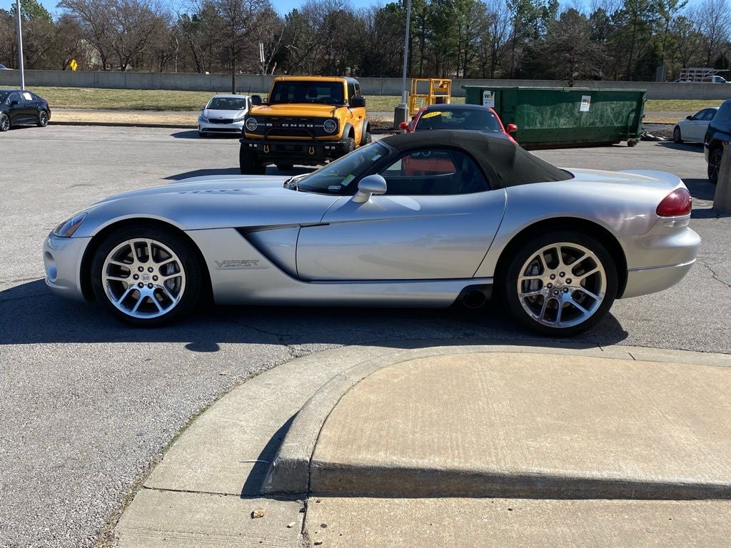 2003 Dodge Viper SRT10