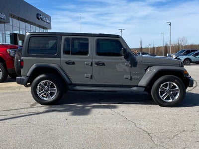 2020 Jeep Wrangler Unlimited Sahara