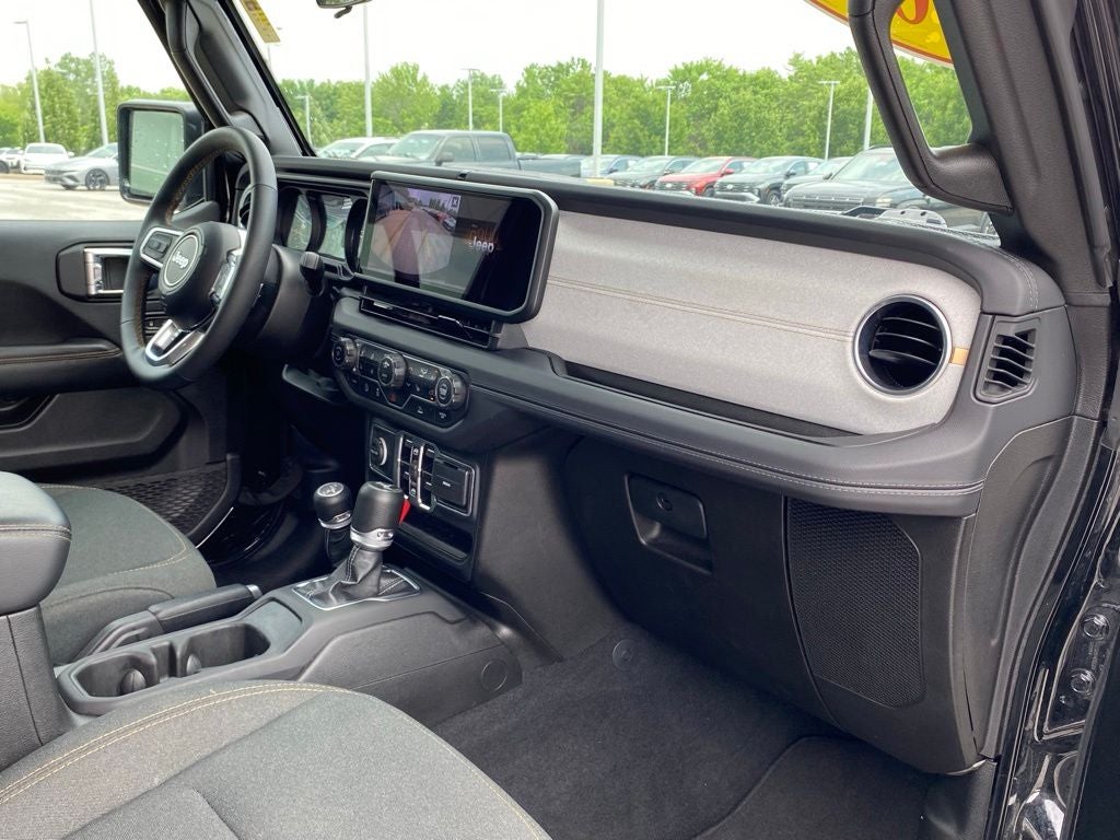 2025 Jeep Wrangler Sahara