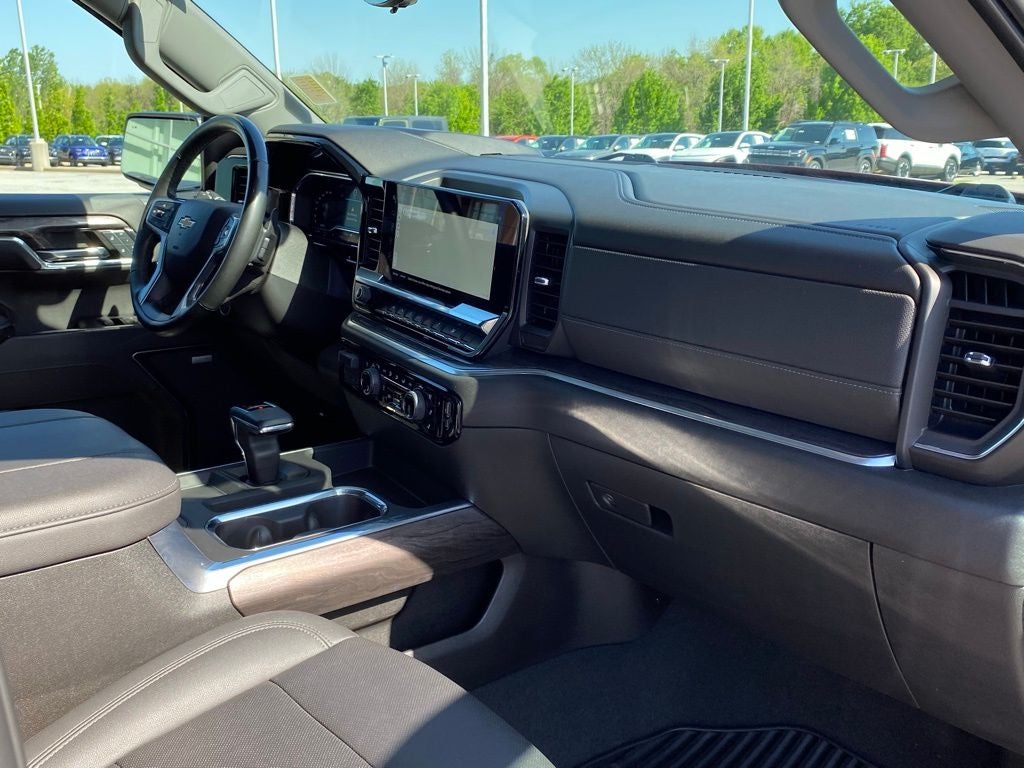 2024 Chevrolet Silverado 1500 LTZ