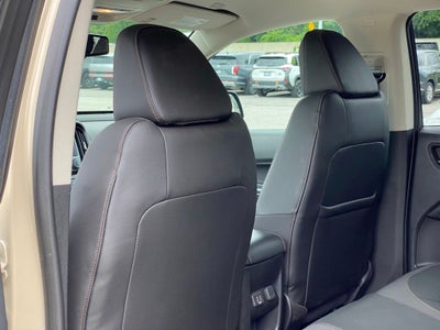 2022 GMC Canyon AT4 w/Leather
