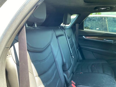 2017 Cadillac XT5 Platinum