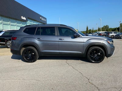 2023 Volkswagen Atlas 3.6L V6 SE w/Technology