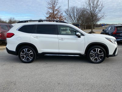 2023 Subaru Ascent Limited AWD NEW TIRES CLEAN CARFAX