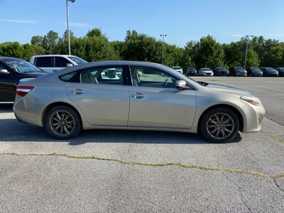 2014 Toyota Avalon XLE