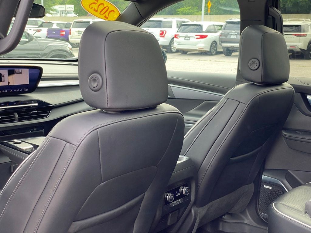 2025 Buick Enclave Sport Touring