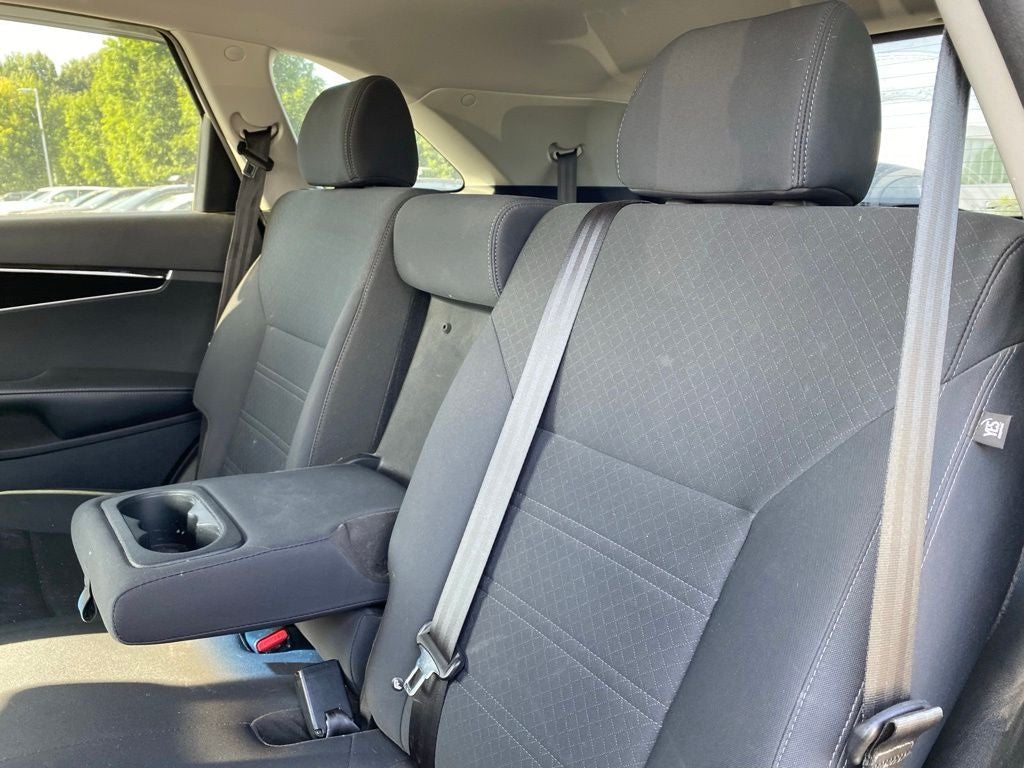 2019 Kia Sorento S