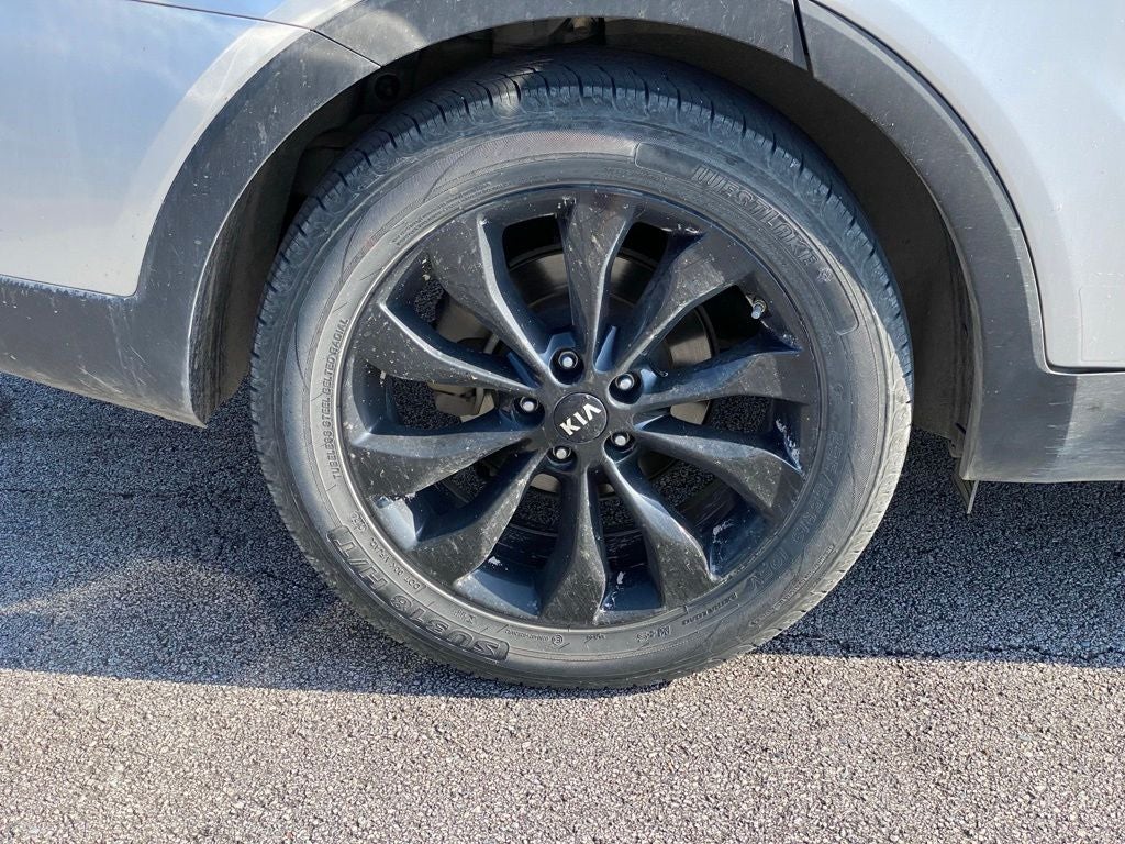 2019 Kia Sorento S