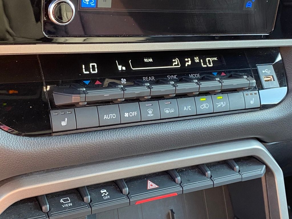 2025 Toyota Sequoia SR5