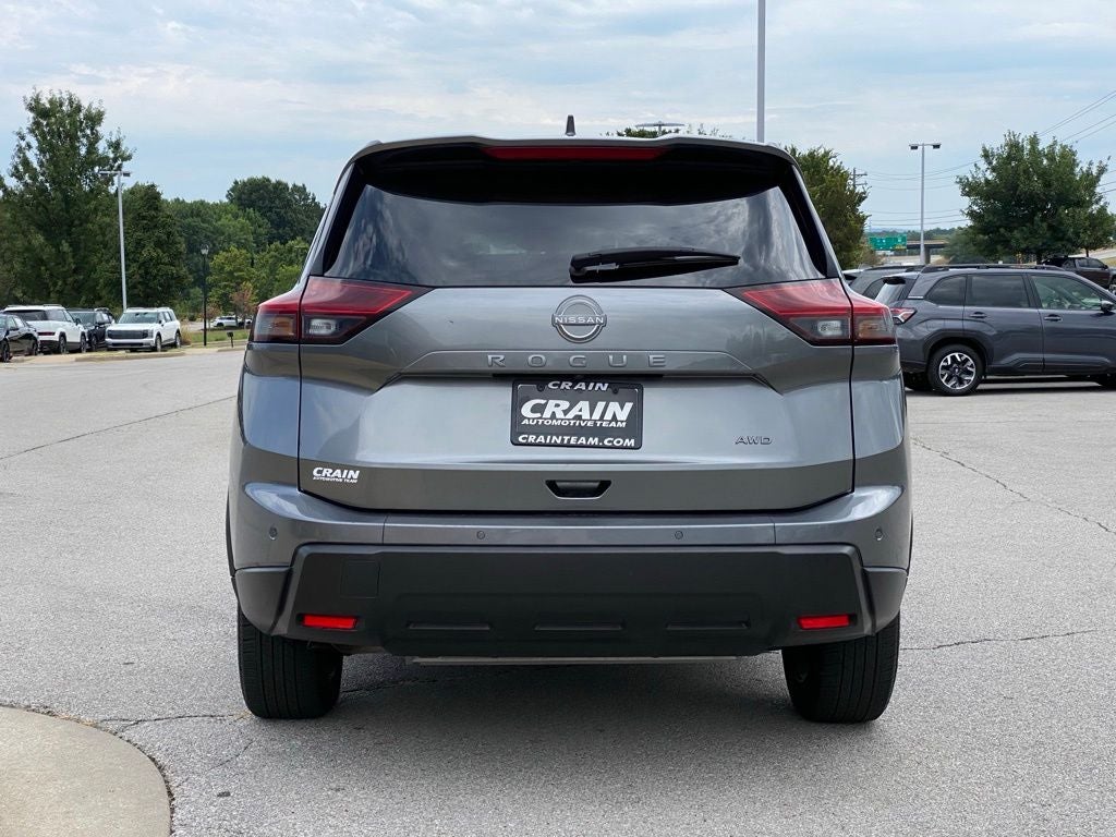 2025 Nissan Rogue SV