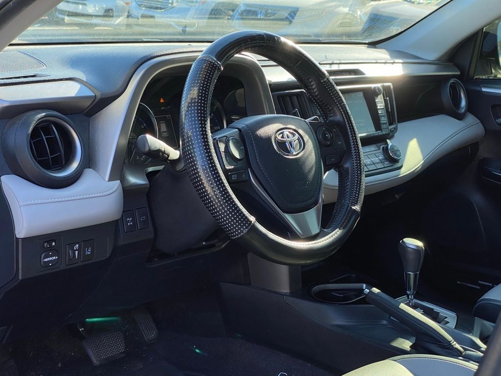 2017 Toyota RAV4 Limited