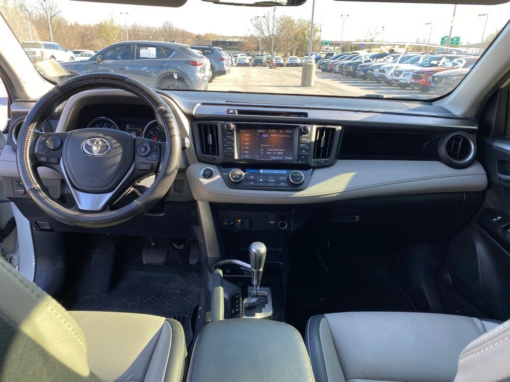 2017 Toyota RAV4 Limited