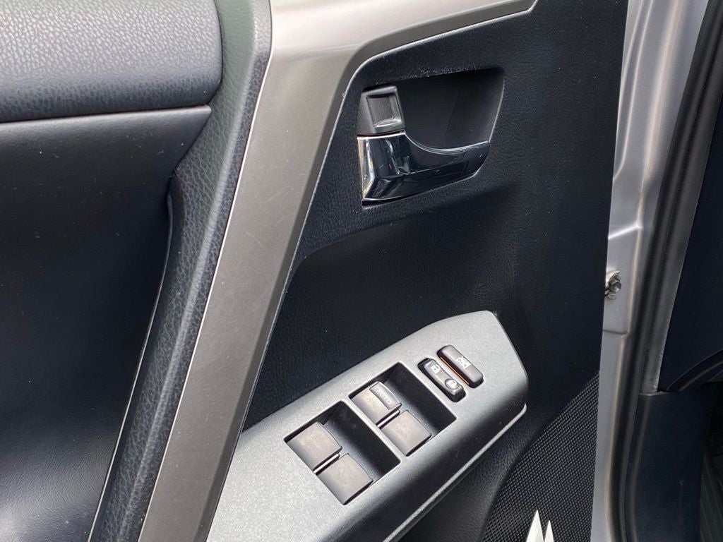 2018 Toyota RAV4 Hybrid XLE