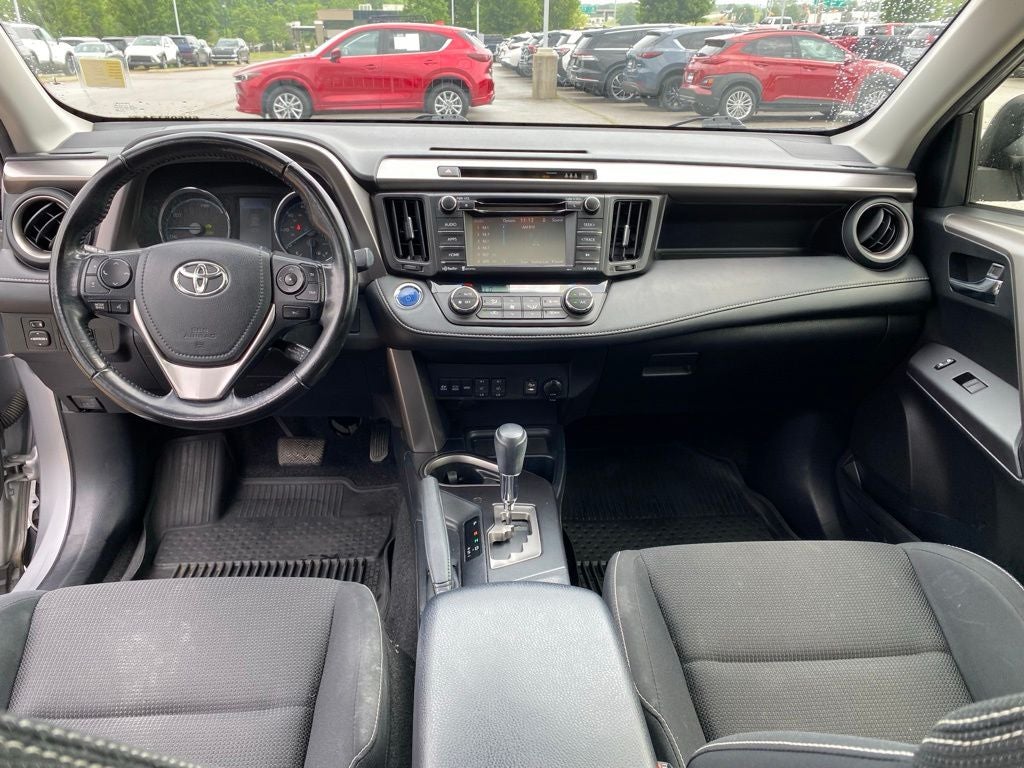 2018 Toyota RAV4 Hybrid XLE