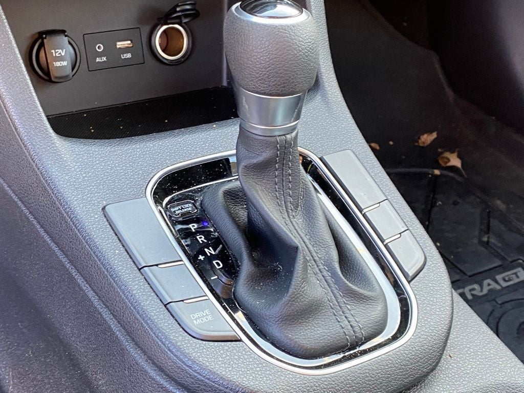 2020 Hyundai Elantra GT Base