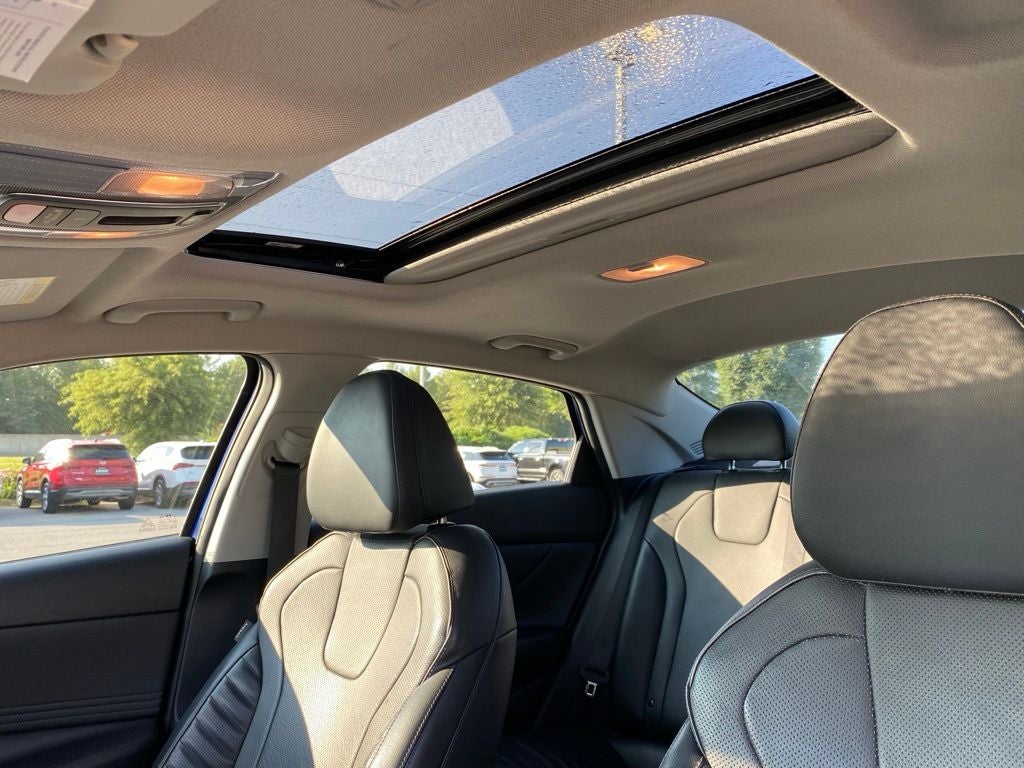 2023 Hyundai Elantra Limited
