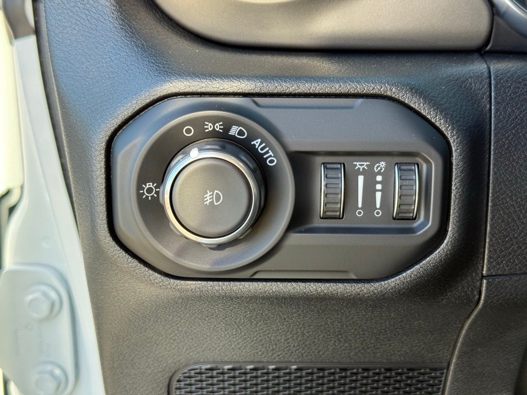 2021 Jeep Wrangler Unlimited Freedom Edition 1-TOUCH POWER TOP / 1-OWNER CLEAN CARFAX