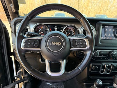 2019 Jeep Wrangler Unlimited Sahara APPLE CAR PLAY / CLEAN CARFAX/ 1 OWNER
