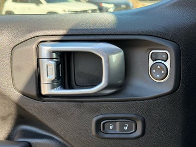 2025 Jeep Wrangler Rubicon ONE OWNER CARFAX