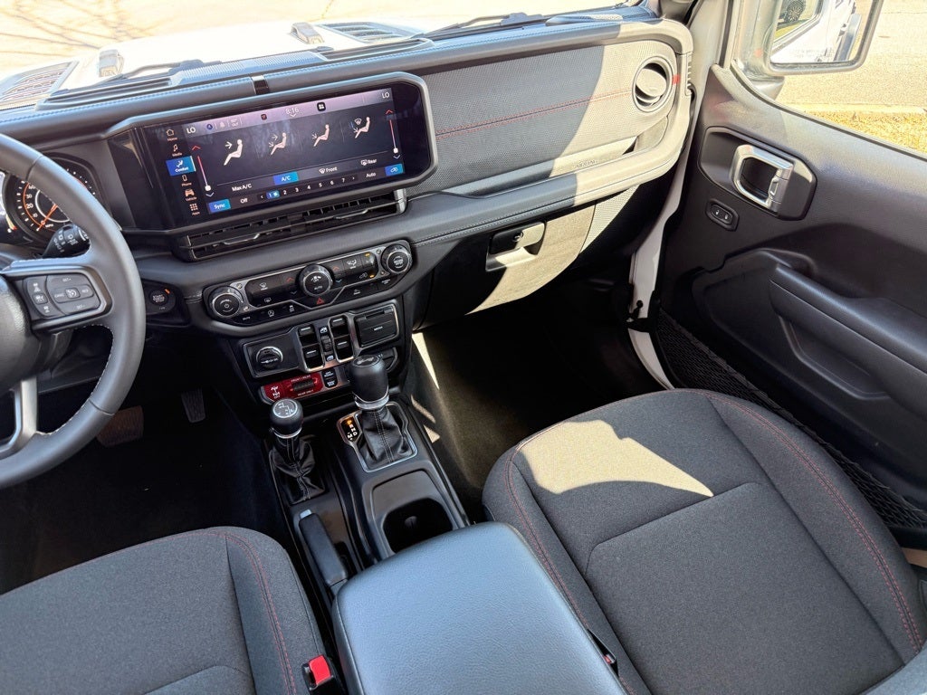 2025 Jeep Wrangler Rubicon ONE OWNER CARFAX