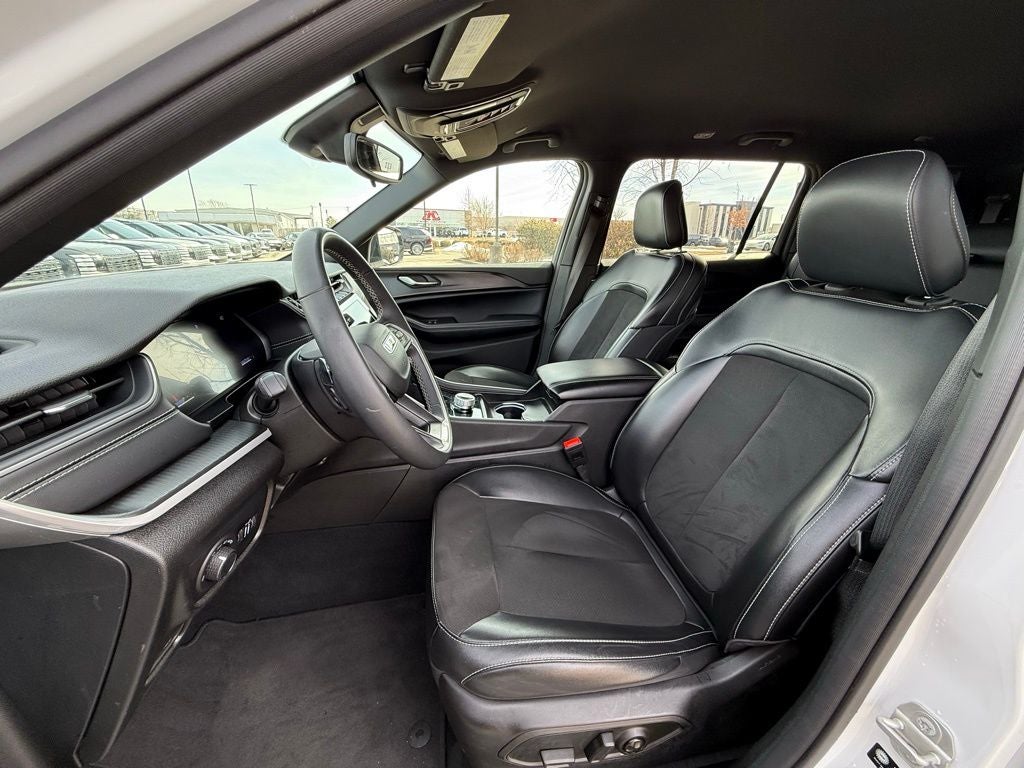 2024 Jeep Grand Cherokee L Altitude