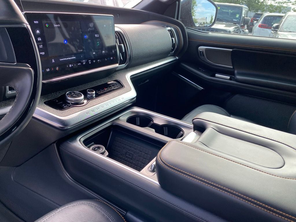 2025 Ford Expedition Tremor ONE OWNER CLEAN CARFAX