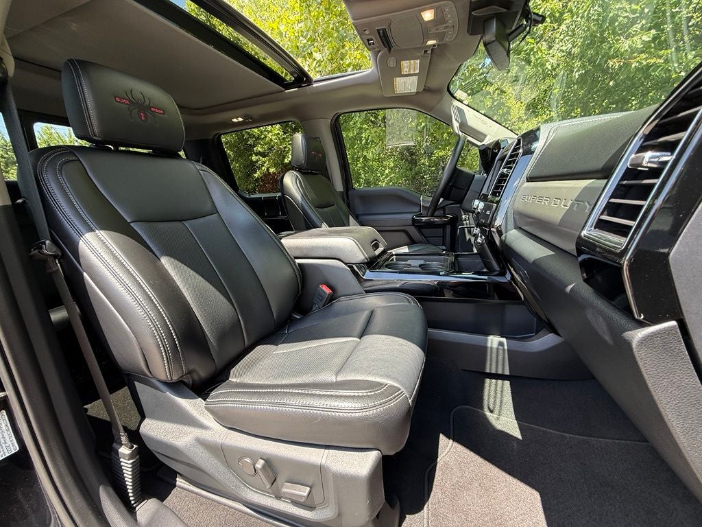 2021 Ford F-250SD Lariat BLACK WIDOW