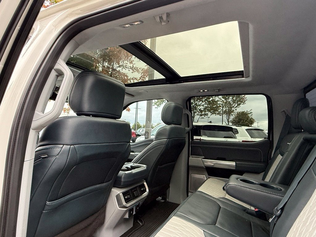 2023 Ford F-150 Limited - 4WD / PANORAMIC SUNROOF / $86,855 MSRP