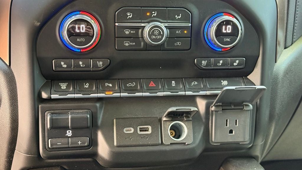 2022 Chevrolet Silverado 3500HD High Country