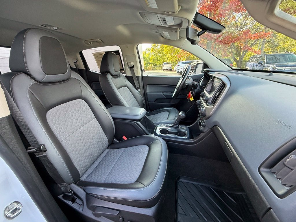 2017 Chevrolet Colorado Z71 - CLEAN CARFAX HISTORY