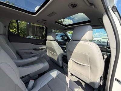 2021 GMC Acadia SLT