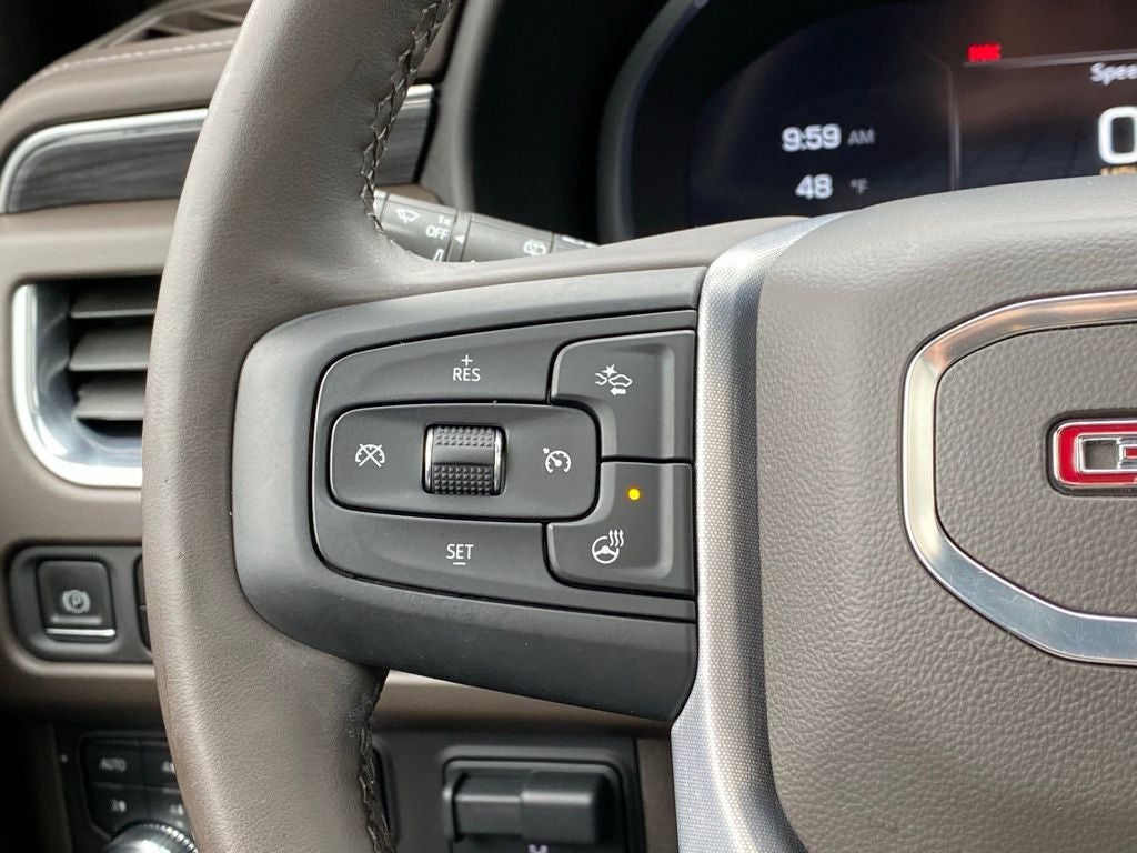 2023 GMC Yukon SLT
