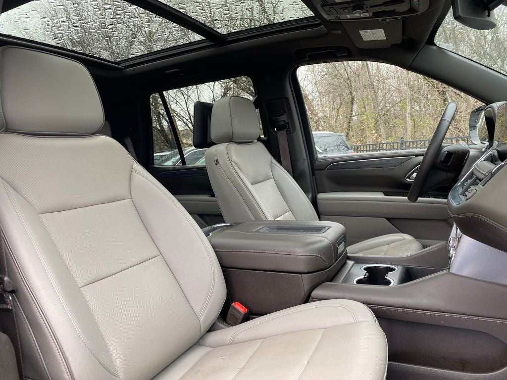 2023 GMC Yukon SLT