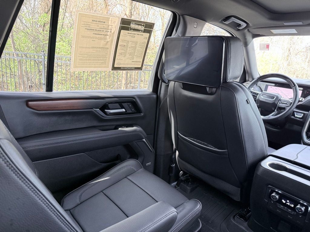 2025 GMC Yukon Denali