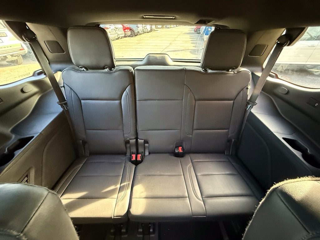 2022 Chevrolet Tahoe Z71 - 4WD / PANORAMIC SUNROOF / CLEAN CARFAX