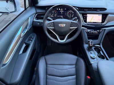 2024 Cadillac XT6 Premium Luxury Platinum - AWD / SUNROOF / ONE OWNER