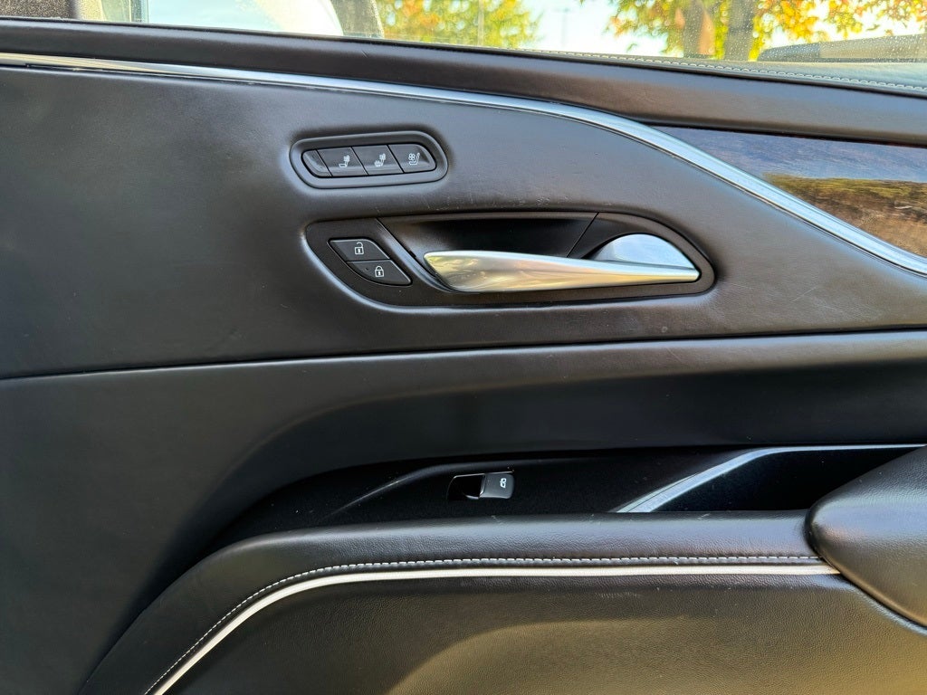 2021 Cadillac Escalade ESV Sport Platinum PANO MOONROOF / 4x4 / CLEAN CARFAX