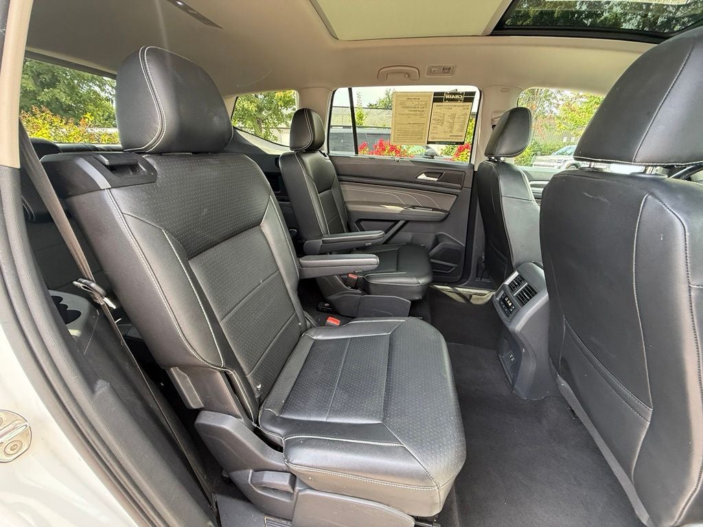 2022 Volkswagen Atlas 3.6L V6 SE w/Technology