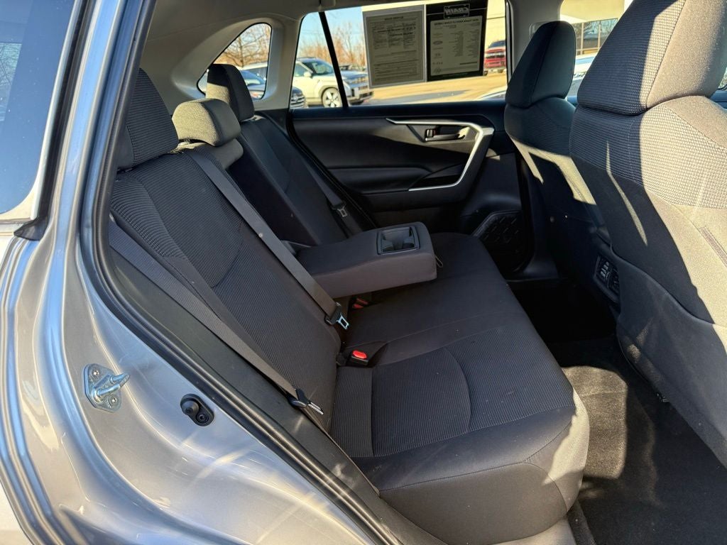 2024 Toyota RAV4 LE CLEAN CARFAX