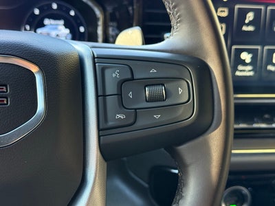 2023 GMC Sierra 1500 SLT BOSE / V8 / 1-OWNER CARFAX