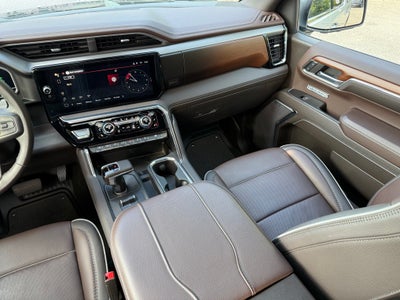 2023 GMC Sierra 1500 Denali V8 / 4x4 / 1-OWNER CLEAN CARFAX