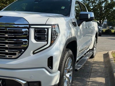 2023 GMC Sierra 1500 Denali V8 / 4x4 / 1-OWNER CLEAN CARFAX