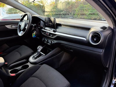 2024 Kia Forte LXS - CLEAN CARFAX