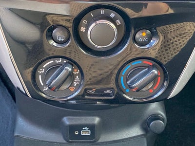 2019 Nissan Versa 1.6 SV