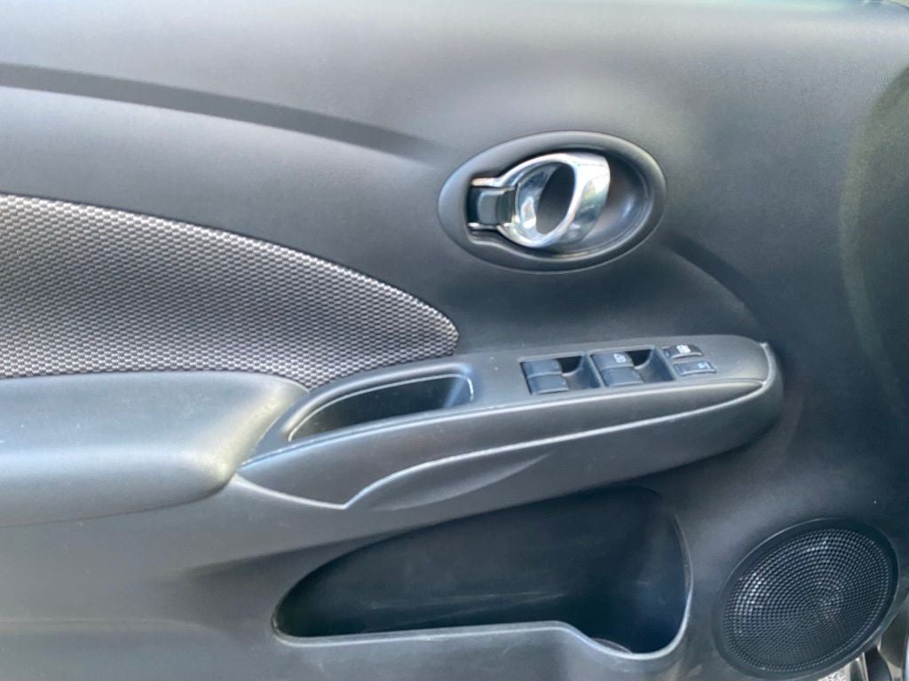 2019 Nissan Versa 1.6 SV