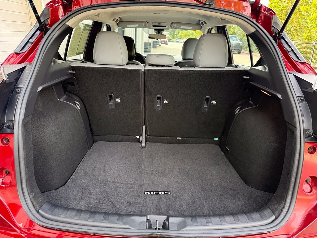 2024 Nissan Kicks SR - CLEAN CARFAX