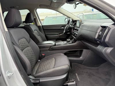 2022 Nissan Pathfinder SV 3 ROW SUV