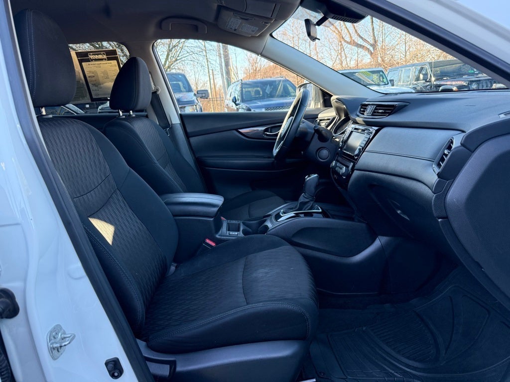 2019 Nissan Rogue Hybrid SV