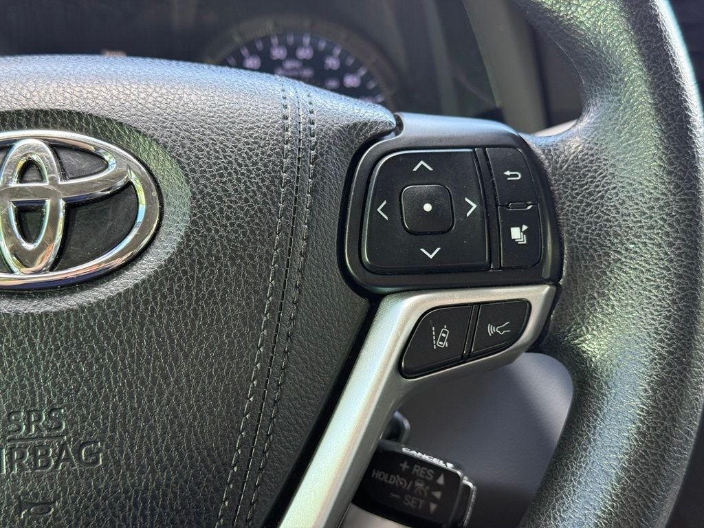 2018 Toyota Sienna LE 8 Passenger